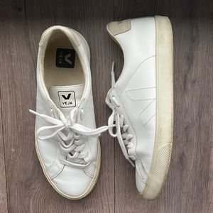 VEJA Esplar Leather Logo Sneakers
